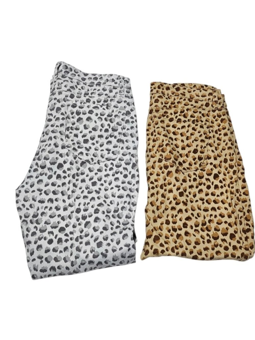 Style & Co Petite 10P Leopard Print Pants Brown Gray Straight Leg Bundle